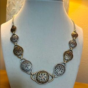 Lucky Brand Silver & Gold Tone 9 Discs Tiny Sparkly Crystals Necklace 18…